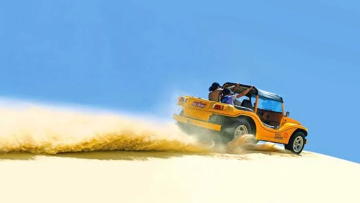 Passeio de buggy, 4x4 e jardineira em Salinópolis