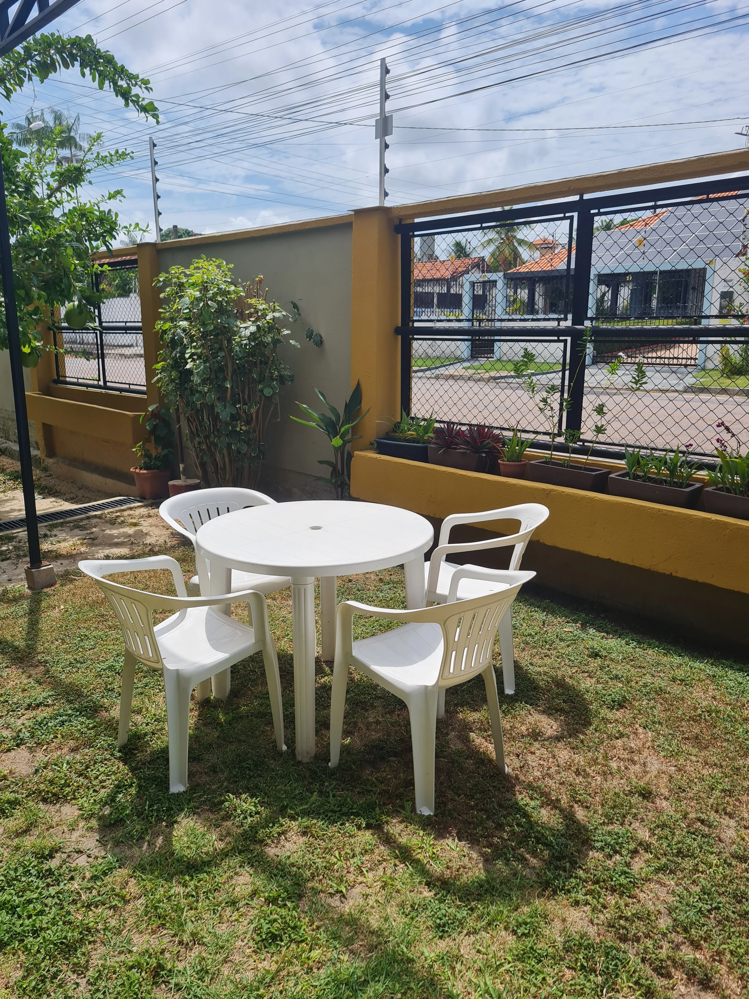 Shared space: Outdoor Area